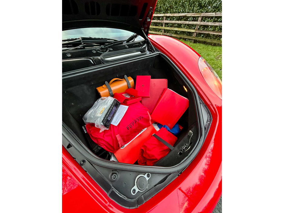 2004 Ferrari 360 MODERNA F1 2DR A €199,995