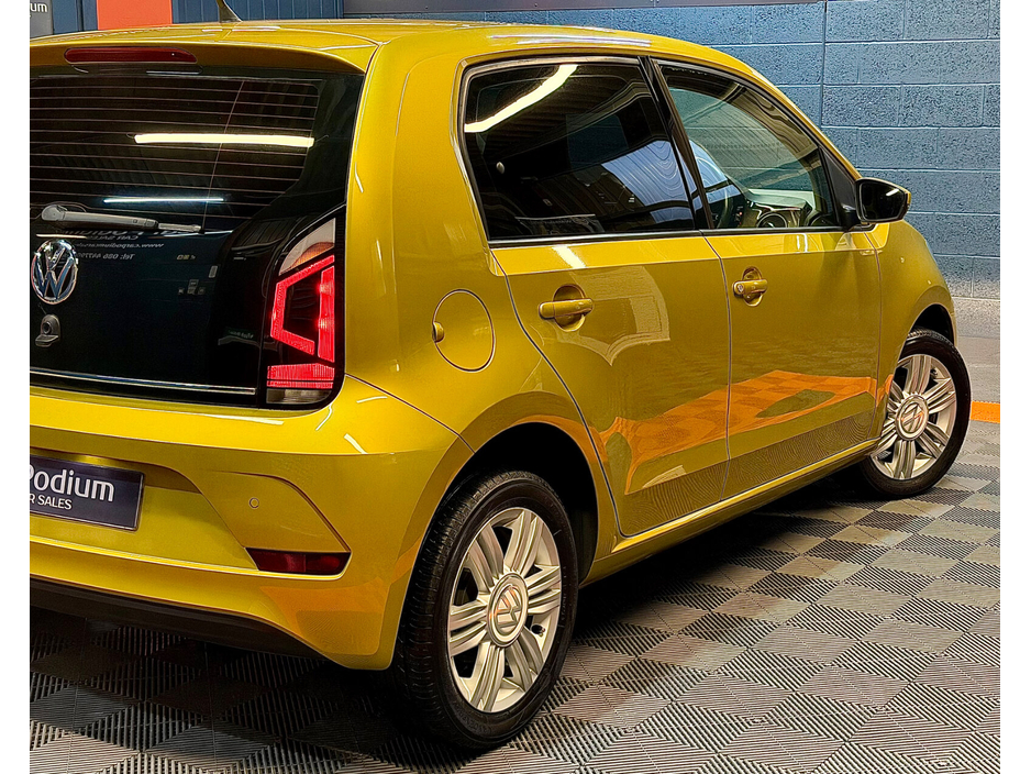 2017 Volkswagen up! 1.0 75BHP HIGH UP €11,650