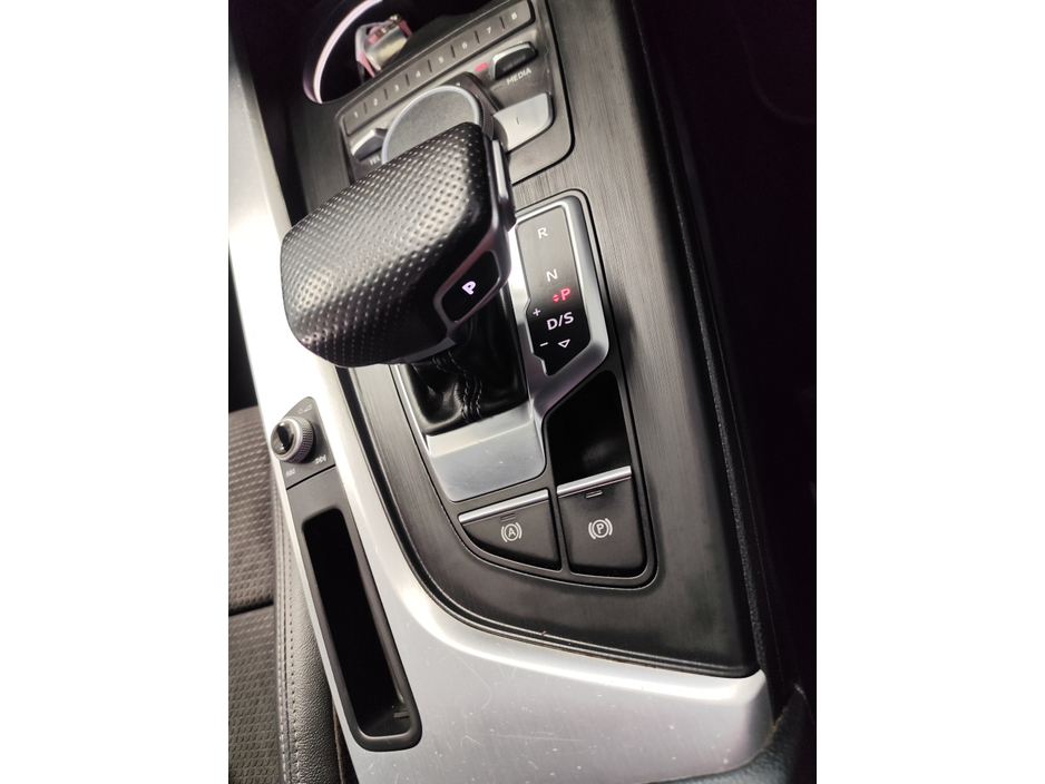 2018 Audi A5 - image 25