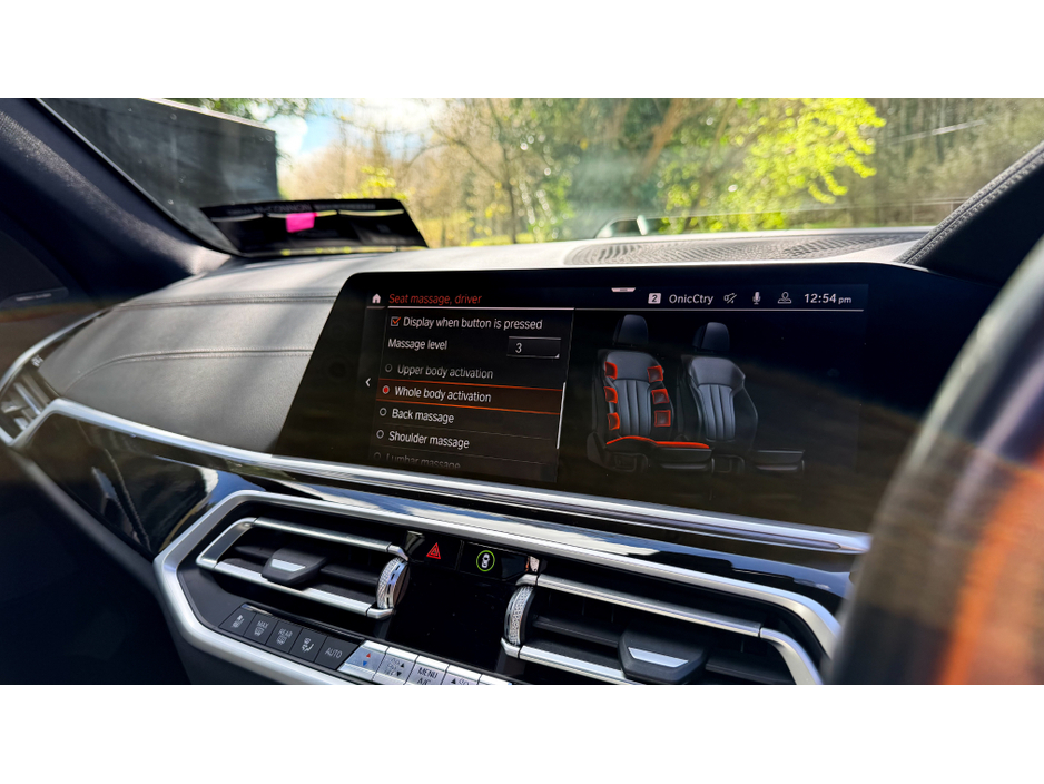 2020 BMW X5 - image 19