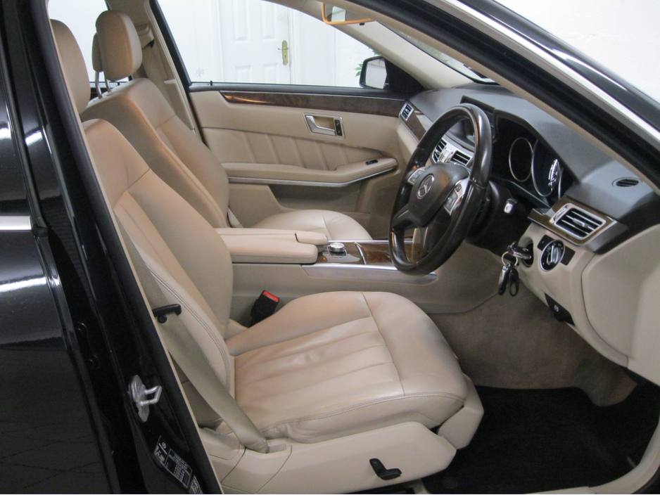 2015 Mercedes-Benz E Class 200 BLUETEC EXCLUSIVE 4DR AUTO €12,795