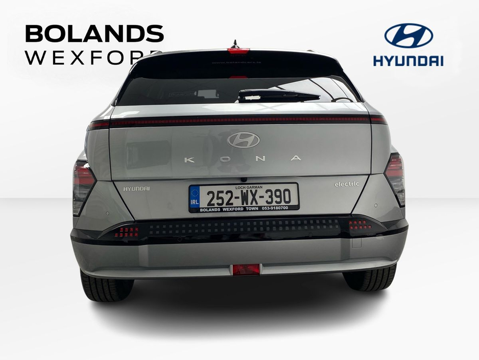2025 Hyundai Kona - image 12