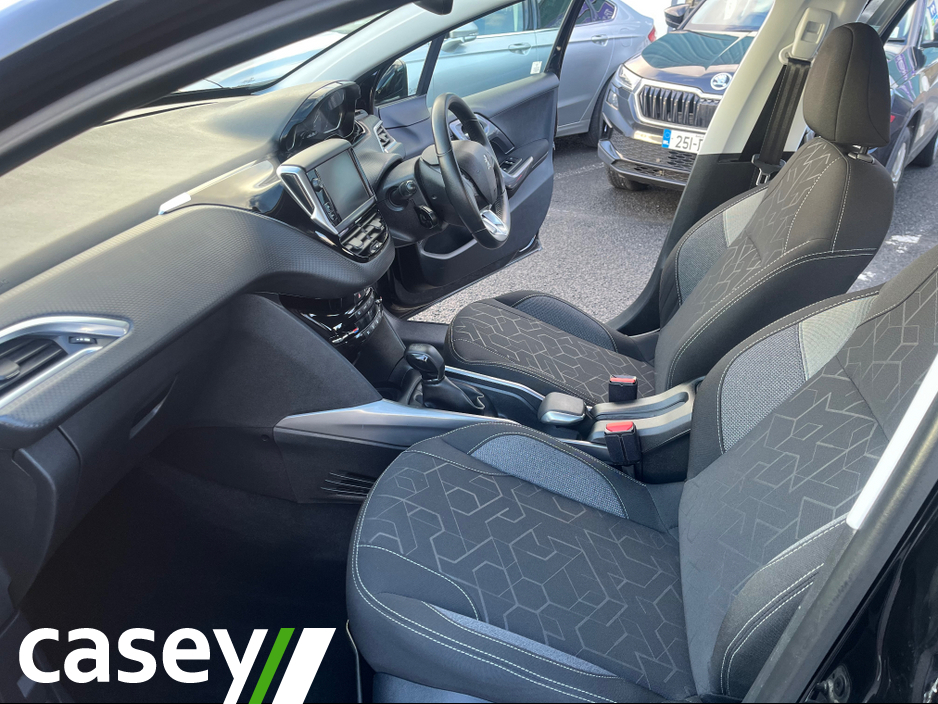 2019 Peugeot 2008 ACTIVE 1.2 PURETECH 82 6. 6.2 4DR €11,950