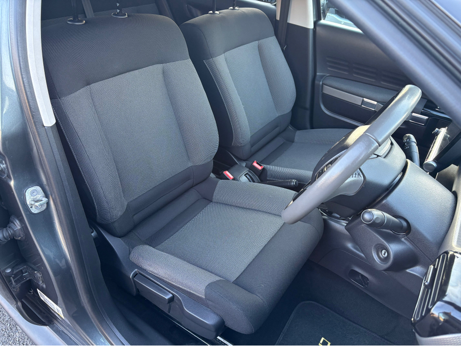 2017 Citroen C4 Cactus - image 12