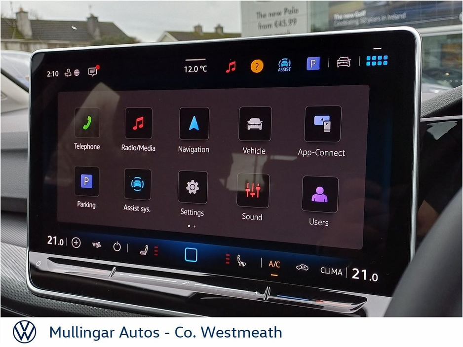 2026 Volkswagen Golf - image 16