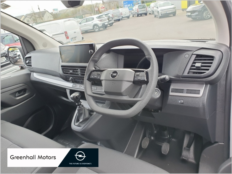 2026 Opel Vivaro - image 7