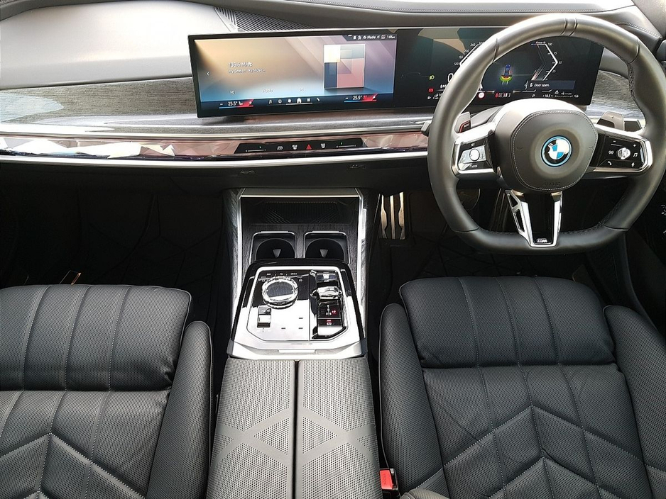 2024 BMW 7 Series 750e M Sport €99,995
