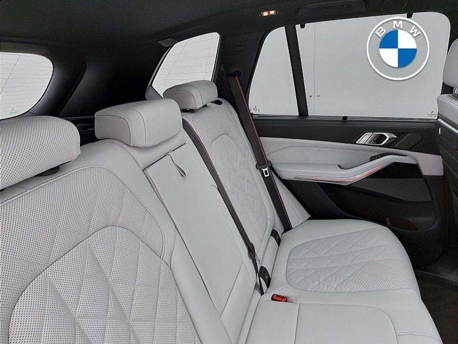 2025 BMW X5 xDrive50e M Sport €134,344