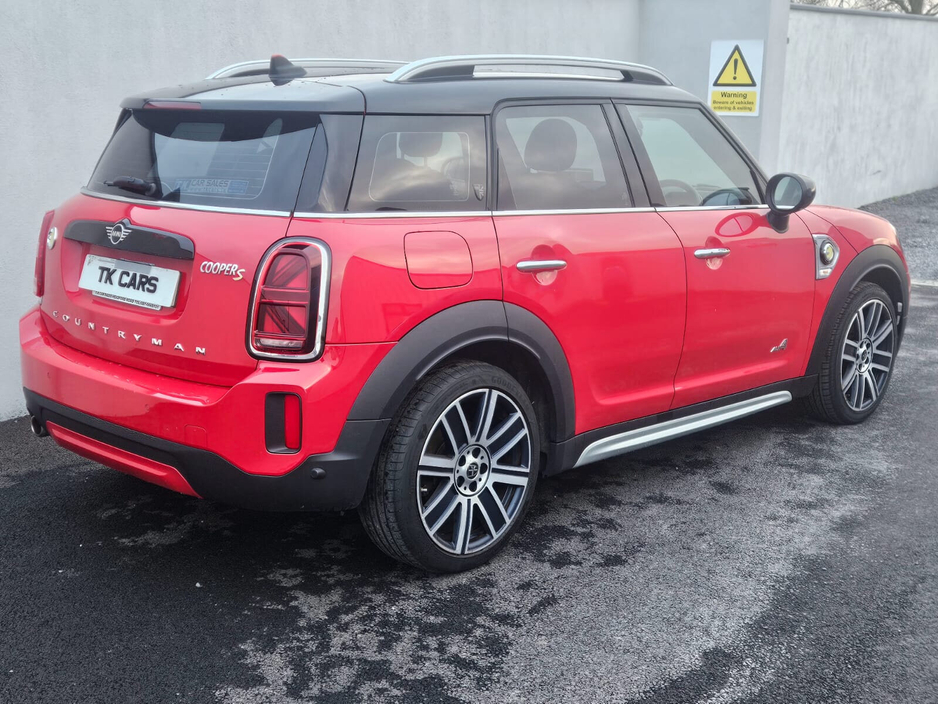 2021 MINI Hatch - image 2