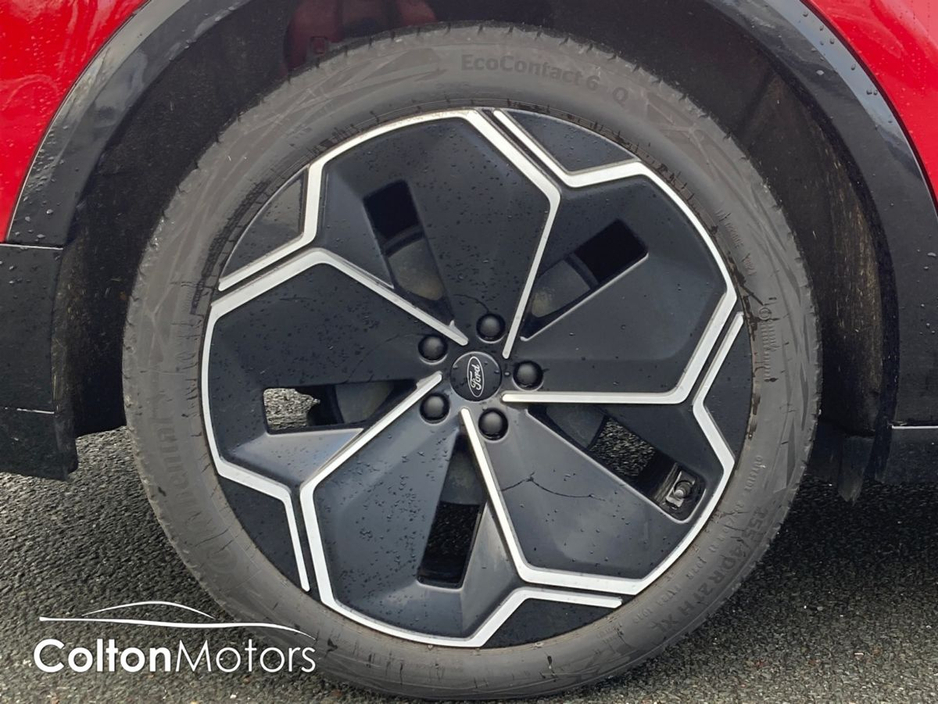 2025 Ford Capri Premium 77kWh Extended Range