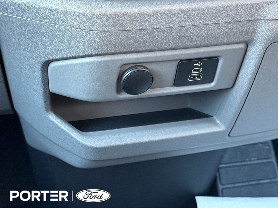 2026 Ford Transit Custom *CREW CAB* PHEV LIMITED