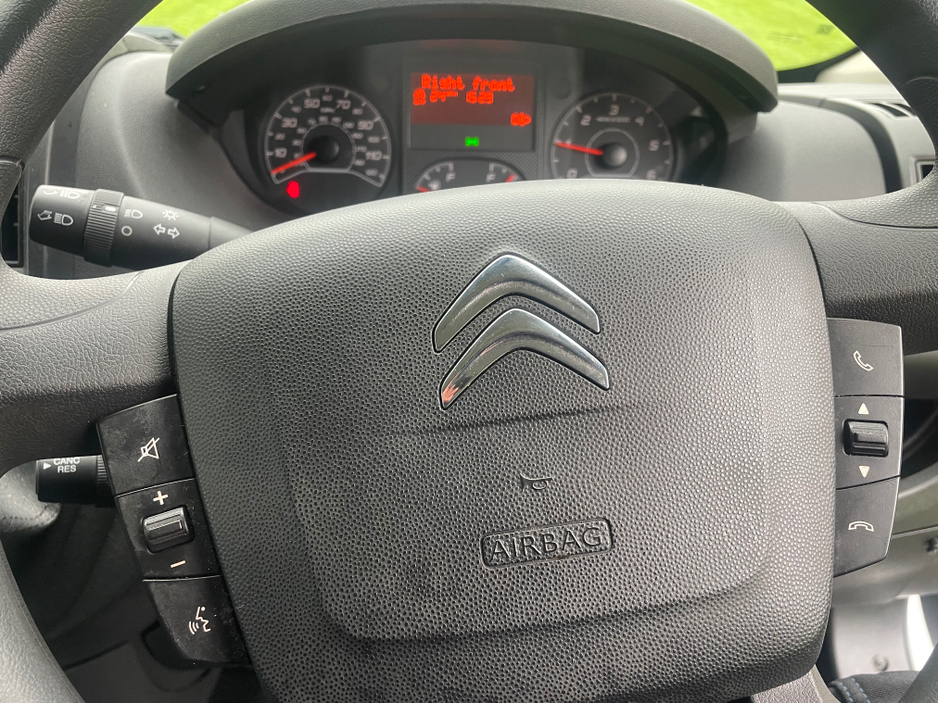 2023 Citroen Relay - image 6