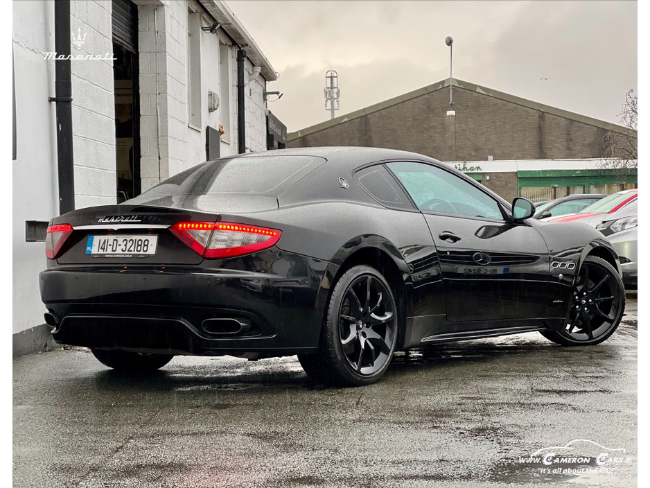 2014 Maserati Gran Turismo SUPERCAR SHOWCASE 2+2 V8 460h €54,950