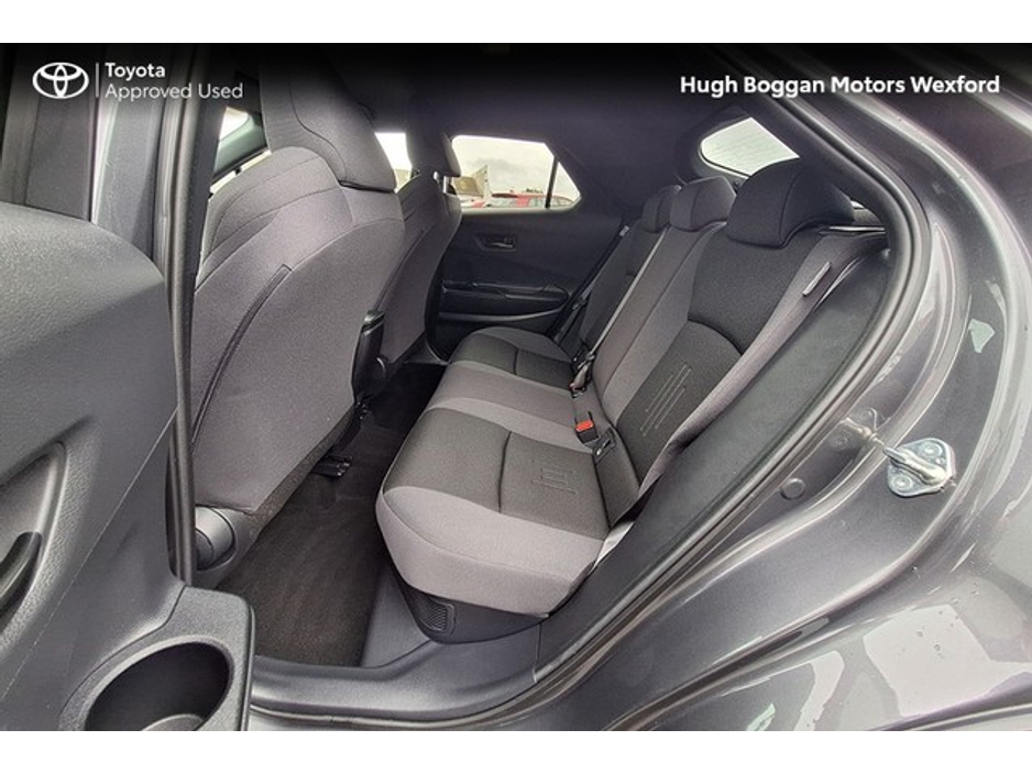 2024 Toyota C-HR - image 7