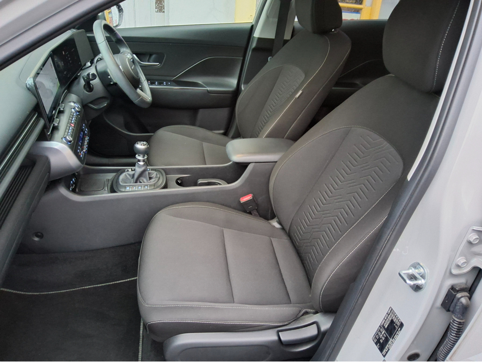 2024 Hyundai Kona - image 10