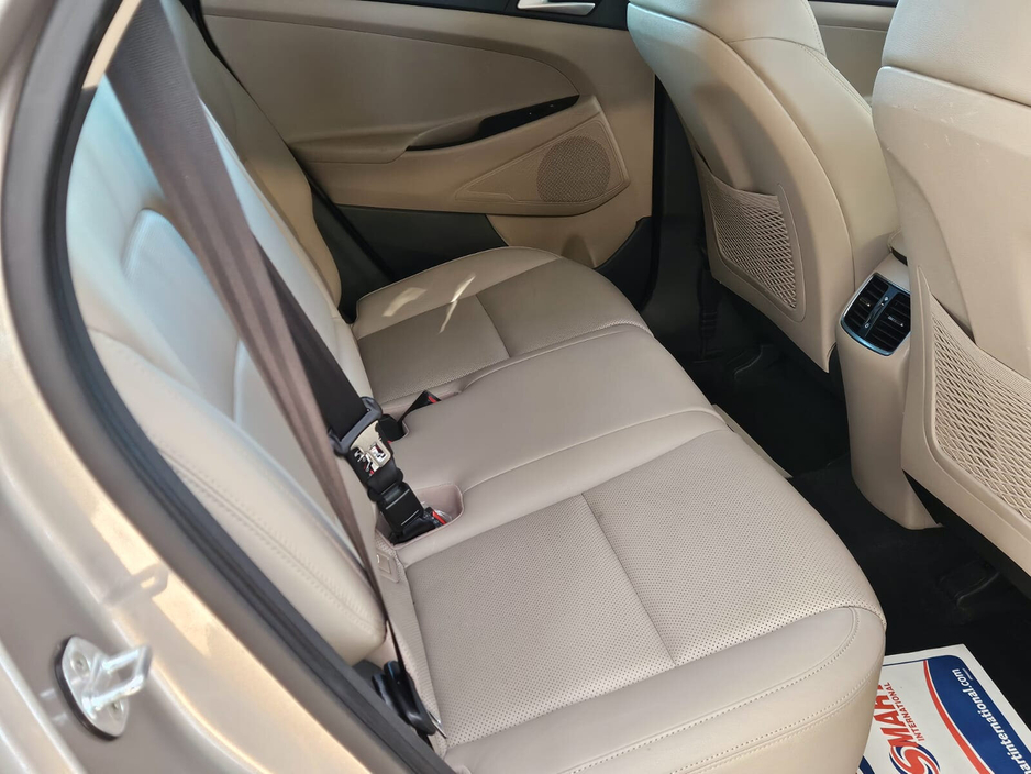 2018 Hyundai Tucson - image 6