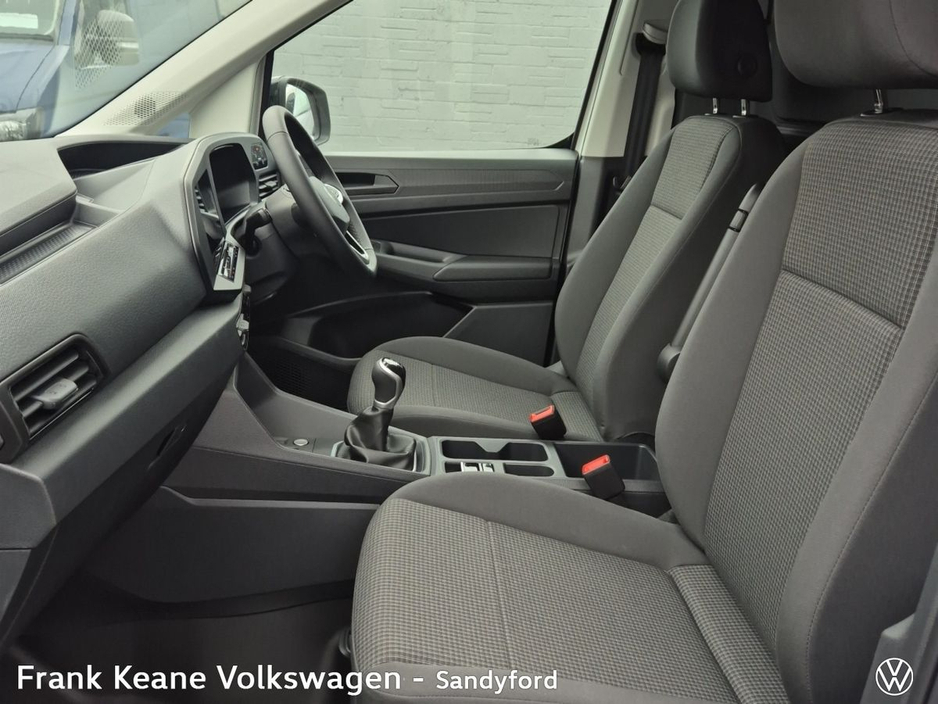 2026 Volkswagen Caddy EDITION 2.0TDI 102BHP *4.9% FINANCE* *5 YEAR WARRANTY* *16" ALLOYS* *LED HEADLIGHTS* *APPLE CARPLAY/NDROID AUTO* *REAR VIEW CAMERA* *FRONT AND REAR PARKING SENSORS* *KEYLESS START* €27,687