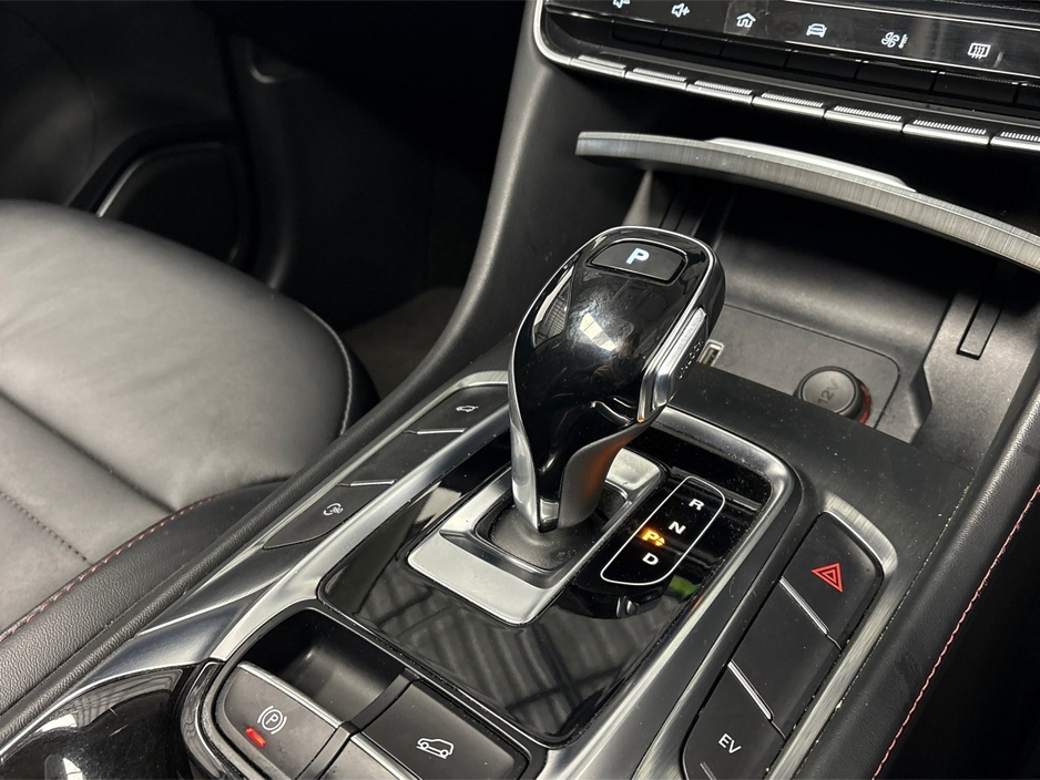 2021 MG HS EXCLUSIVE PHEV AUTO**PANORAMIC ROOF**DIGITAL DASH**TOUCH SCREEN APPLE CAR PLAY**MULTIFUNCTIONAL STEERING WHEEL**HEATED LEATHER SEATS**ELECTRIC SEATS**ELECTRIC FOLDING MIRRORS**ELECTRIC TAILGATE** €24,995