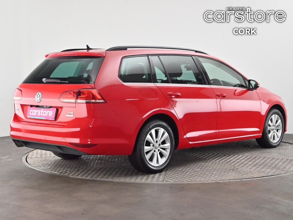 2014 Volkswagen Golf - image 5