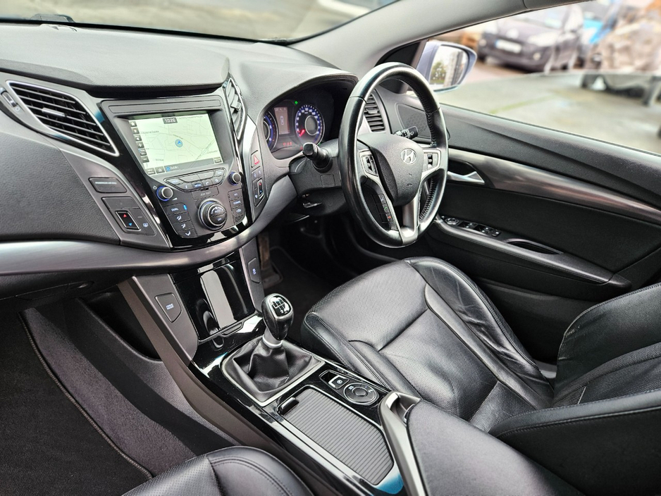 2017 Hyundai i40 - image 8