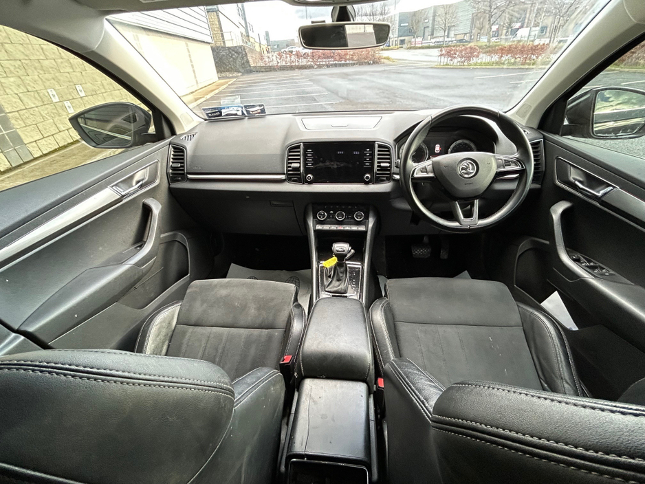 2020 Skoda Karoq 1.6 TDI SE  AUTO **HIGH SPEC ** HALF LEATHER ** APPLE / ANDROID CARPLAY ** STUNNING EXAMPLE ** €22,995