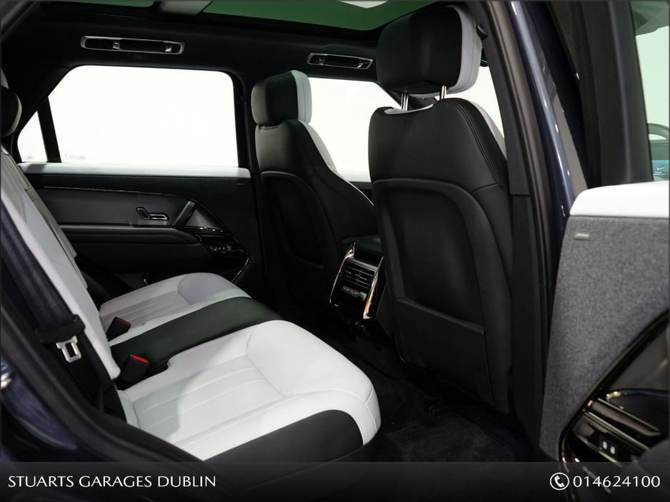 2024 Land Rover Range Rover Sport - image 21