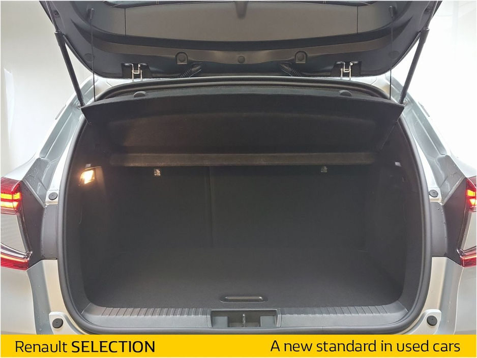 2023 Renault Captur - image 13