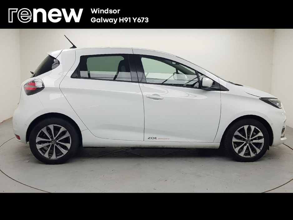 2022 Renault Zoe R135 Z.E 50 GT Line CCS Rapid charge €16,995