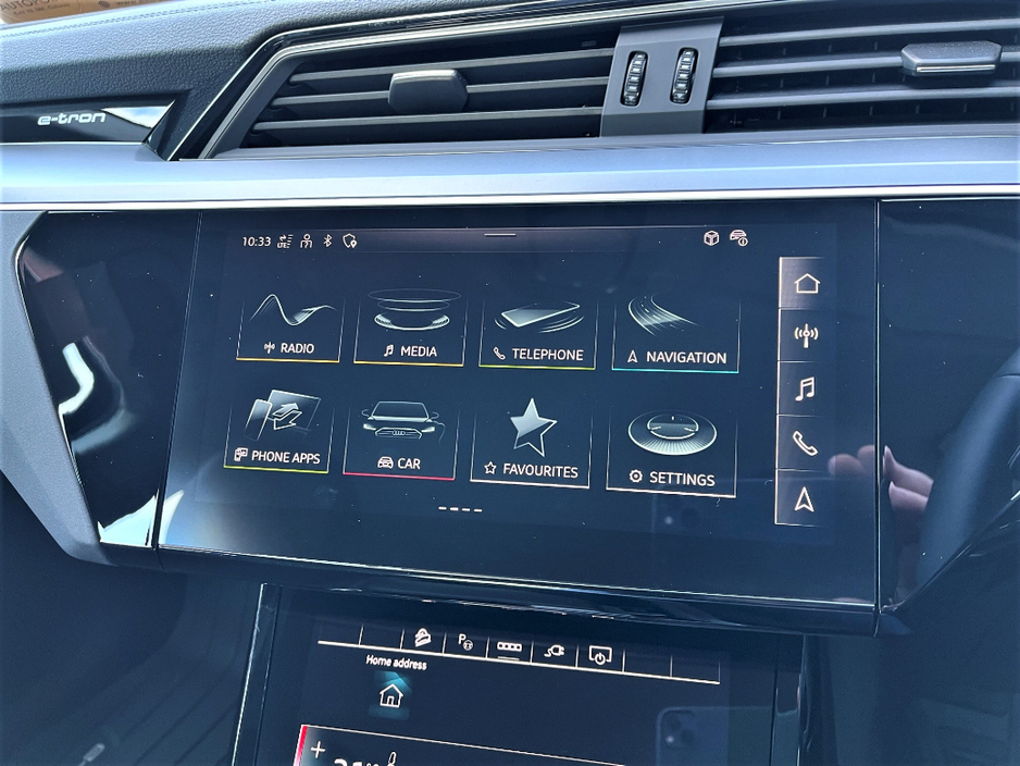 2023 Audi e-tron - image 23