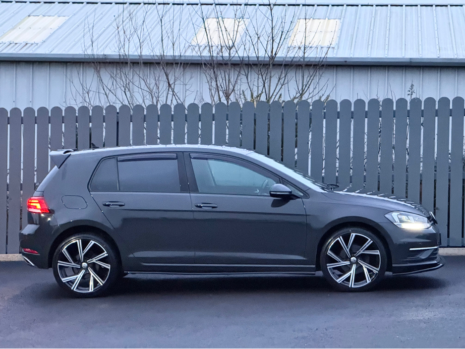 2018 Volkswagen Golf BODY KIT • SAVAGE COLOUR