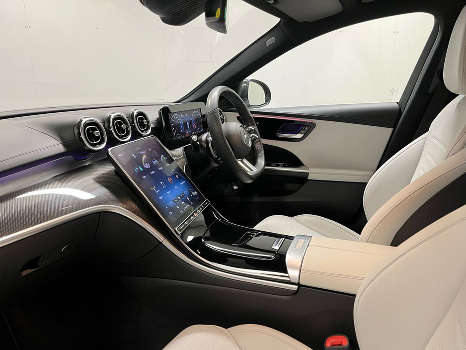 2022 Mercedes-Benz C Class - image 12