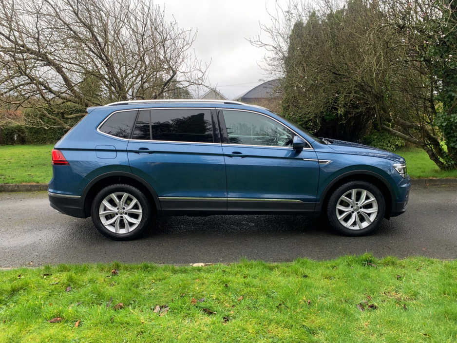 2018 Volkswagen Tiguan - image 8