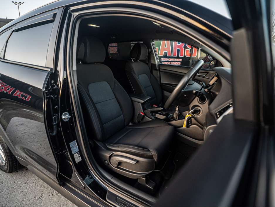 2016 Hyundai Tucson 2016 Tucson 1.7d Comfort plus/Irish car/1yr warran €14,888