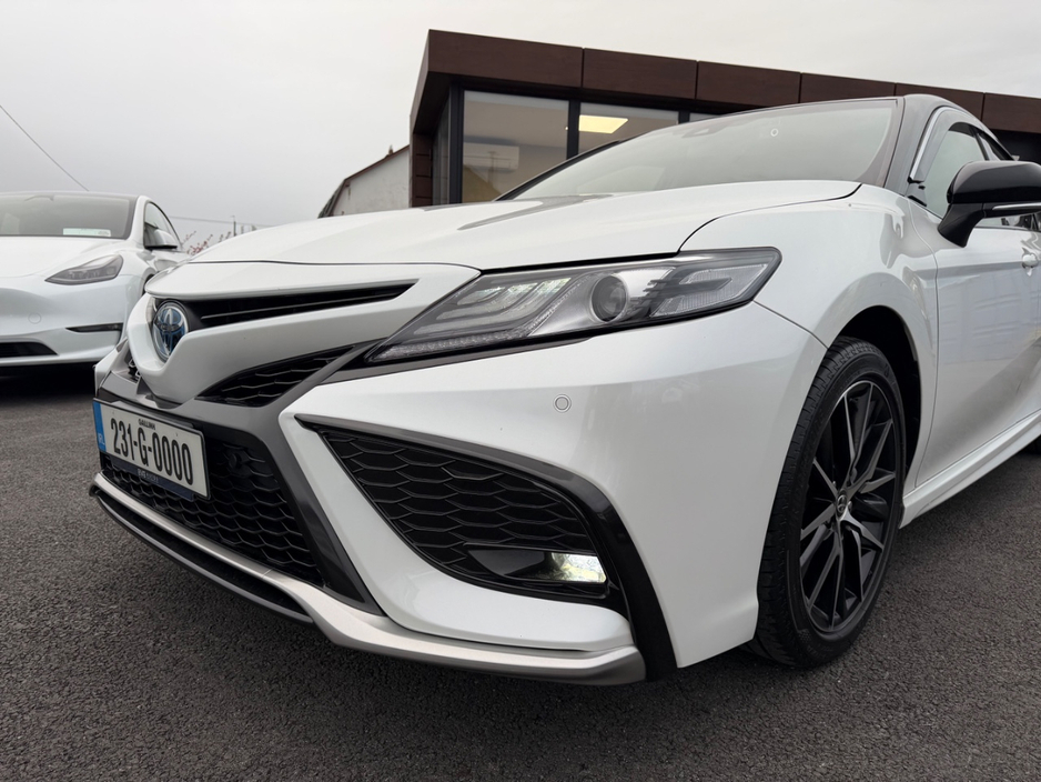 2023 Toyota Camry - image 14