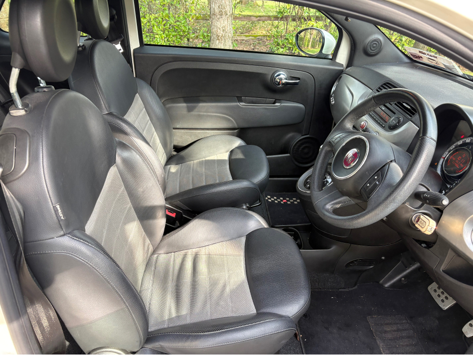 2012 Fiat 500 - image 9