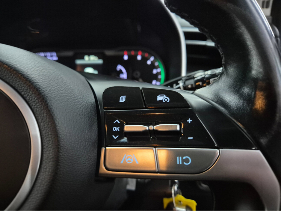 2022 Hyundai Tucson - image 16