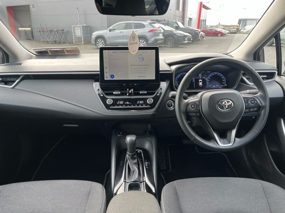 2023 Toyota Corolla - image 8