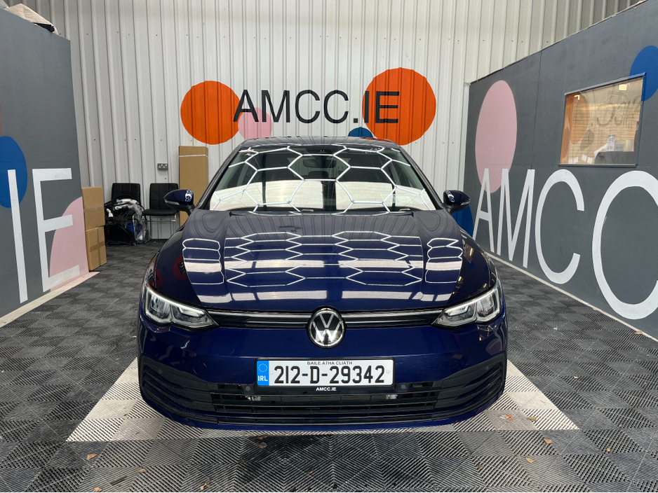 2021 Volkswagen Golf - image 6