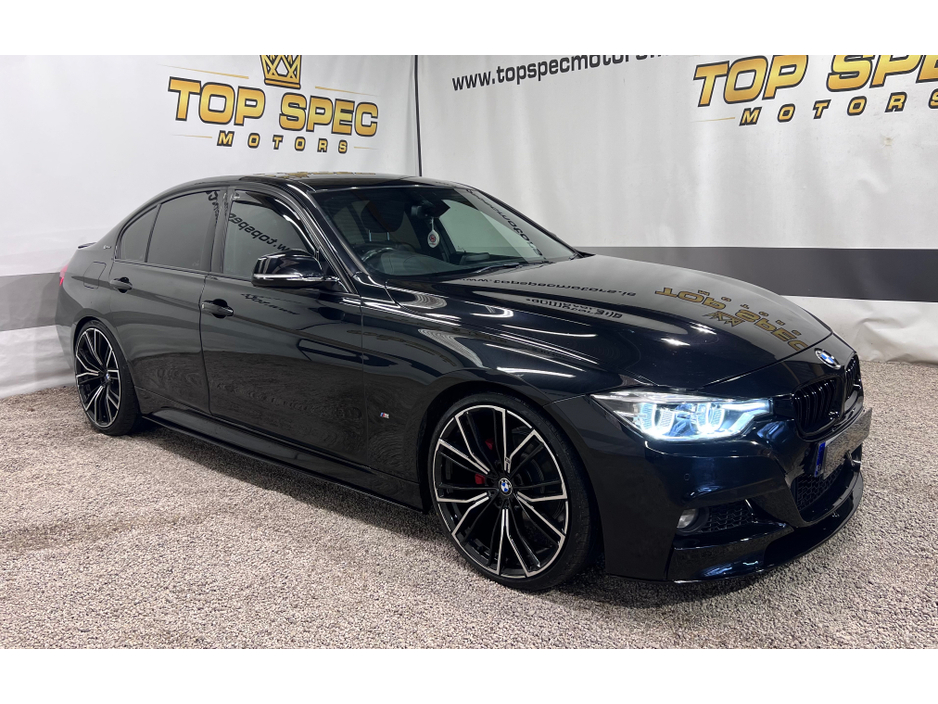 2018 BMW 3 Series - image 18