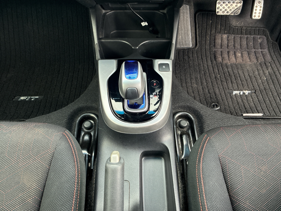 2014 Honda Fit - image 14