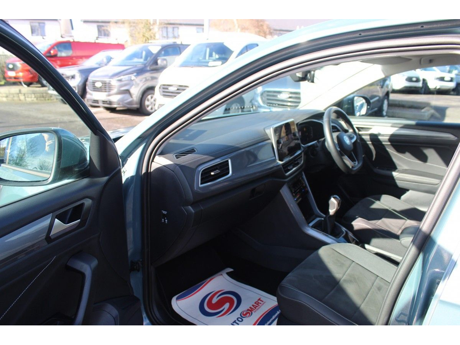 2024 Volkswagen T-Roc 1.0 TSI 110HP Style €29,950