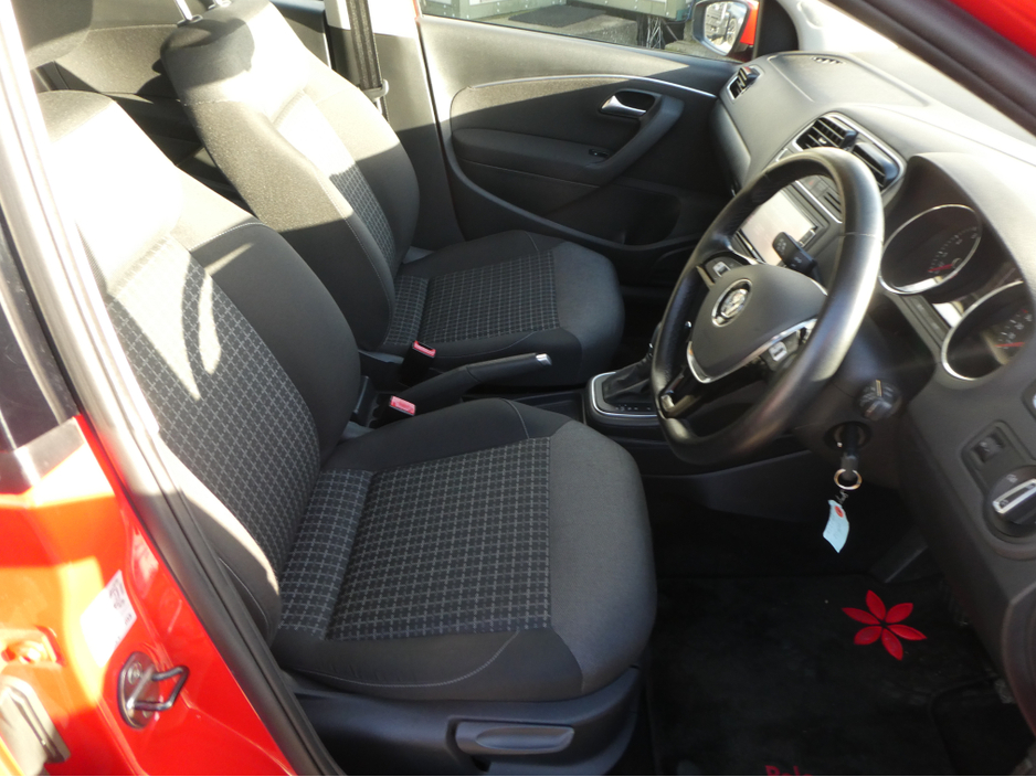 2016 Volkswagen Polo TSI Bluemotion €13,650