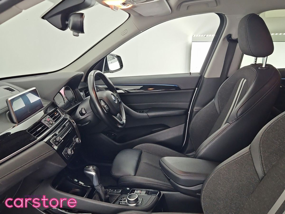 2022 BMW X1 - image 12