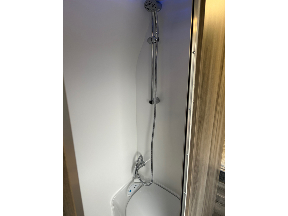 2022 Citroen Relay JUMPER 35 L4H2 ENTERPRISE BLUEH BLUEHDI 140 €75,000