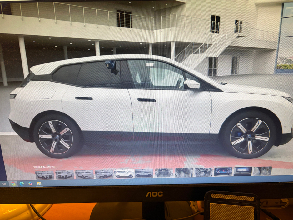 2022 BMW iX XDRIVE40 M SPORT €34,500