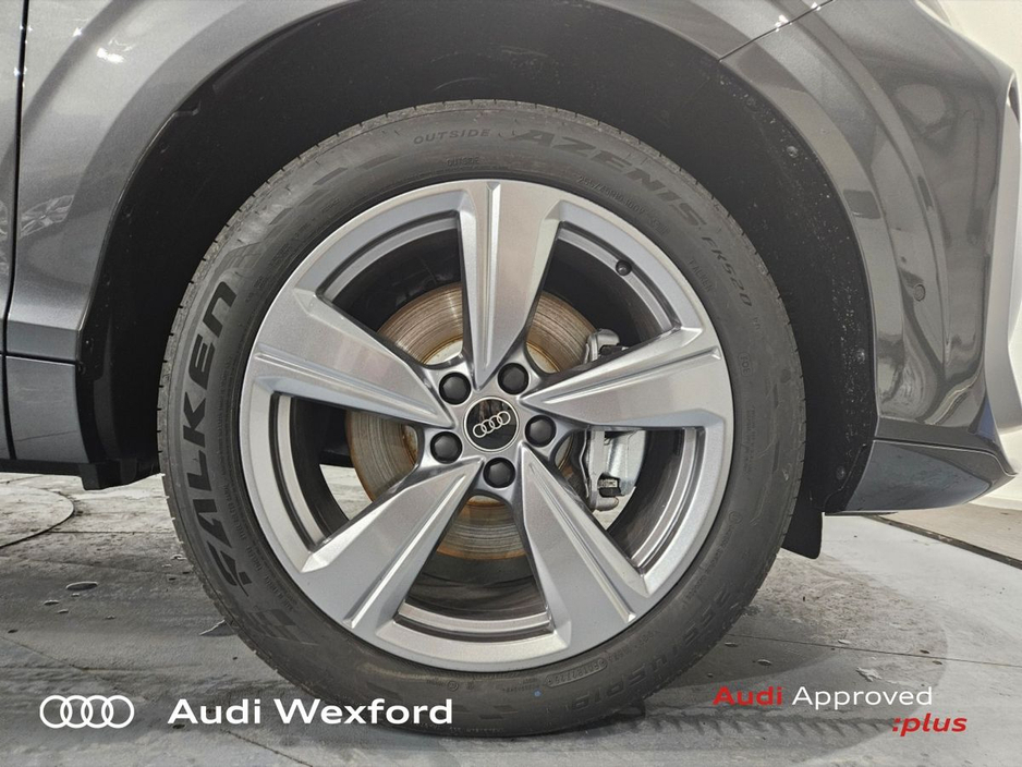2026 Audi Q3 Audi Q3 Sportback S line e-hybrid 200 kW S tronic *NEW CAR AVAILABLE FOR IMMEDIATE DELIVERY* €63,575