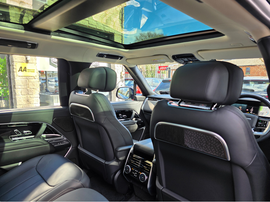 2025 Land Rover Range Rover - image 20