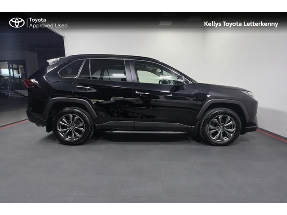 2022 Toyota Rav4 RAV4 HYBRID PLATINUM €39,956