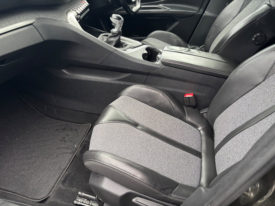 2019 Peugeot 3008 1.5 BlueHDi 130bhp Allure Auto €18,950