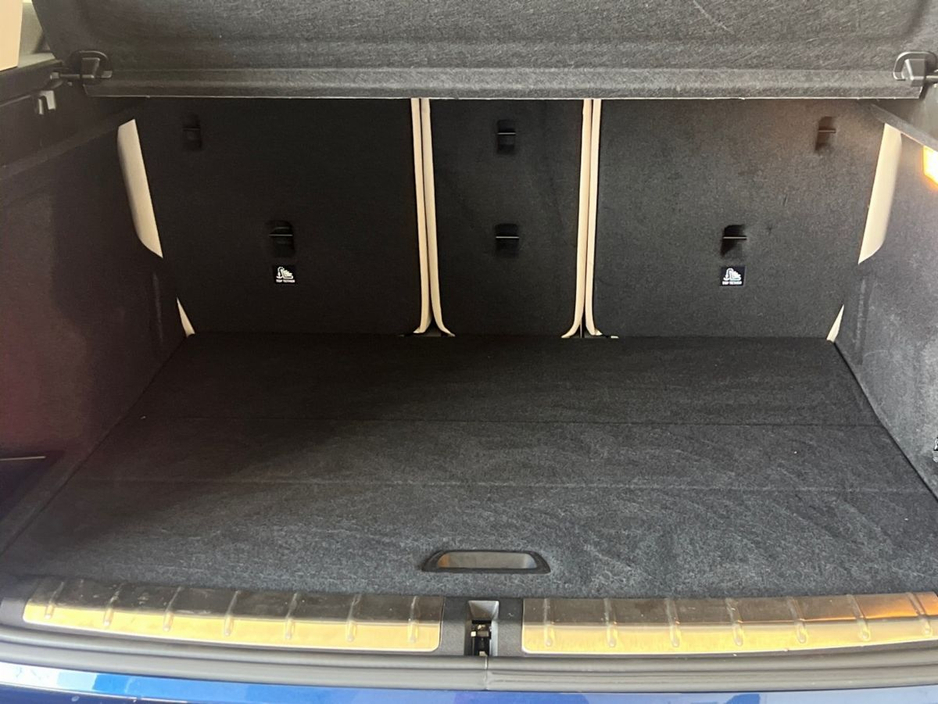 2022 BMW X1 - image 13